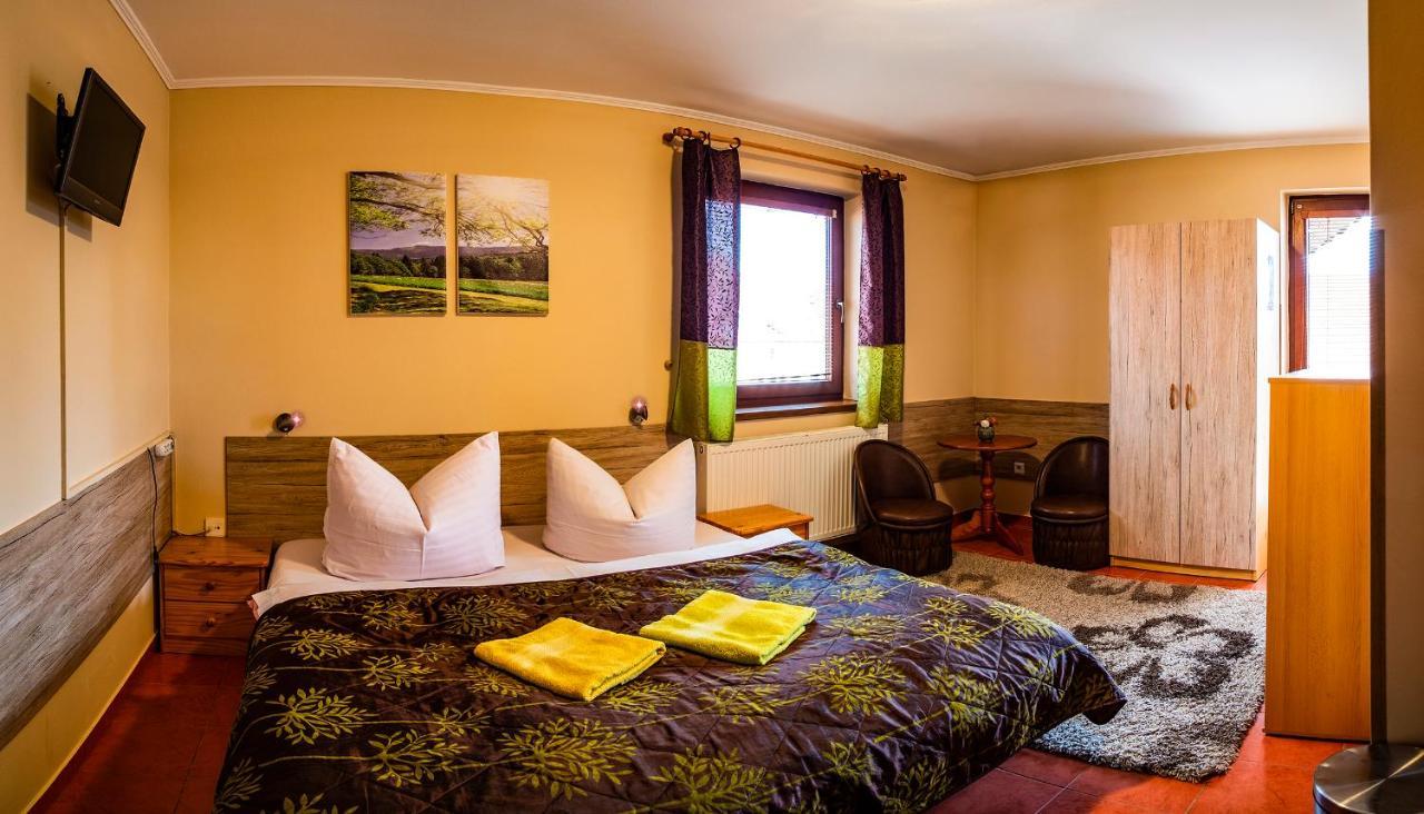 Apartmany Veverica Liptovsky Mikulas Bagian luar foto