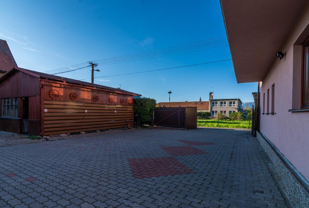 Apartmany Veverica Liptovsky Mikulas Bagian luar foto