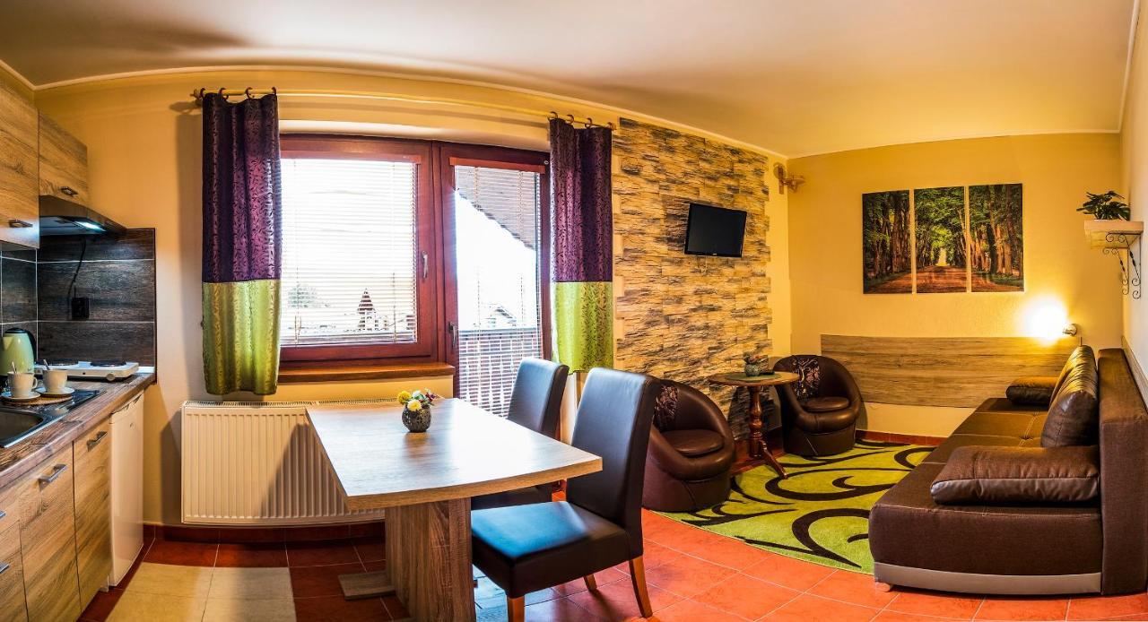 Apartmany Veverica Liptovsky Mikulas Bagian luar foto